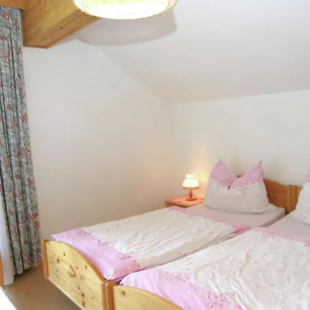Spacious Holiday In With Terrace Hébergement de vacances