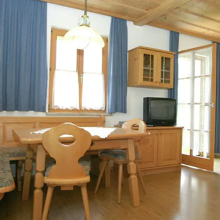 Hébergement de vacances Spacious Holiday In With Terrace *